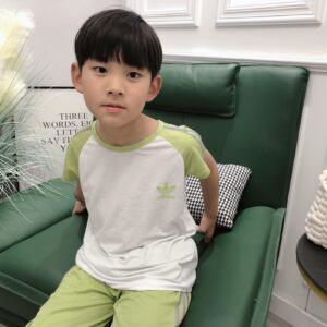Adidas 长袖童装